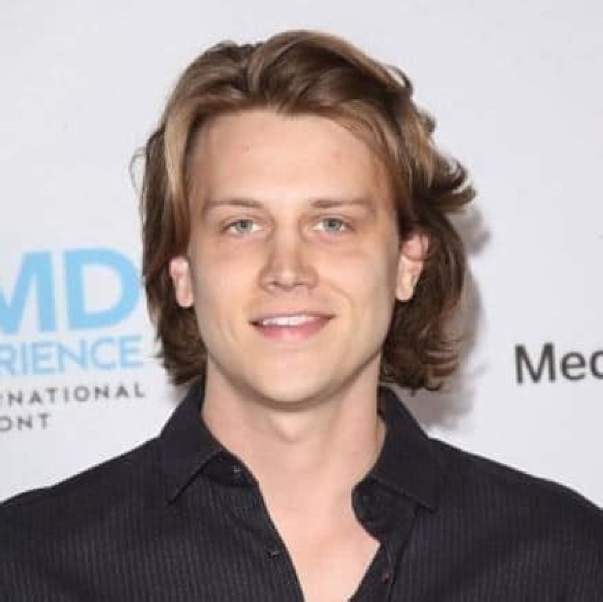 Alex Saxon- Bio, Height, Net Worth, Wife, Marriage
