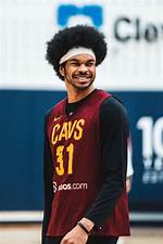Cavaliers Center Jarrett Allen Parents Leonard Allen And