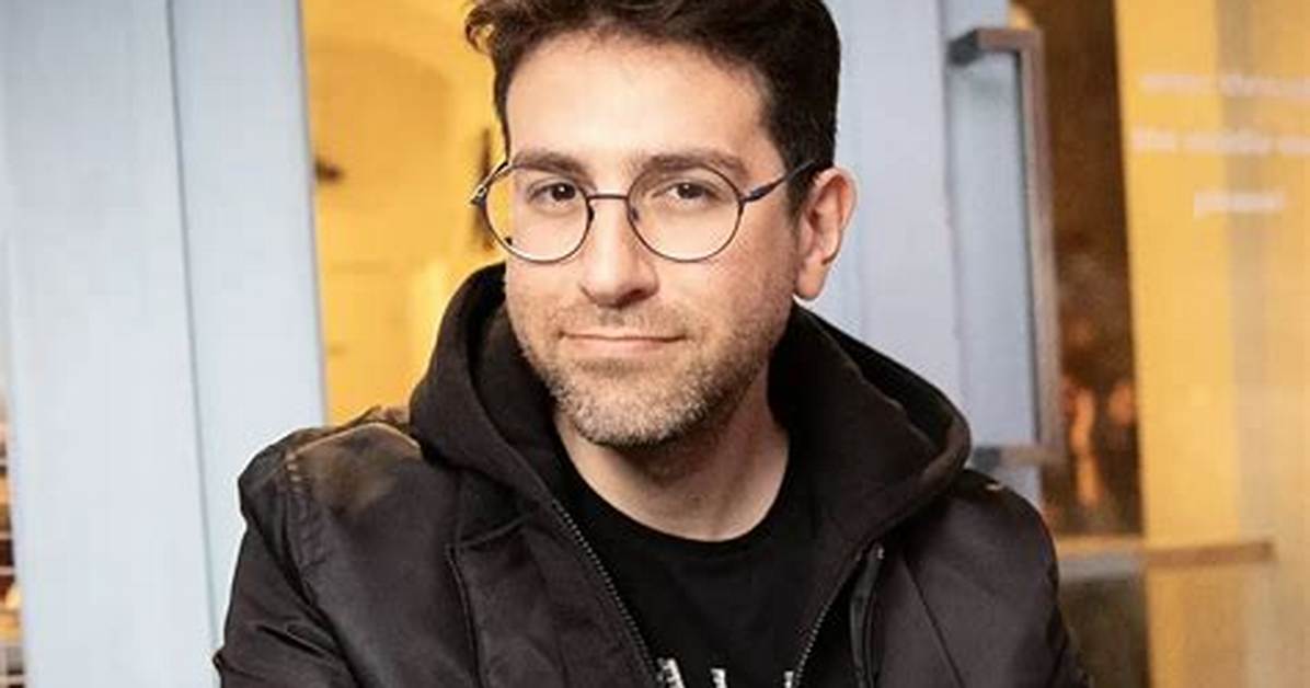 David Angelo ·