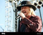 Donnie Van Zant: the Journey of a Rock Legend