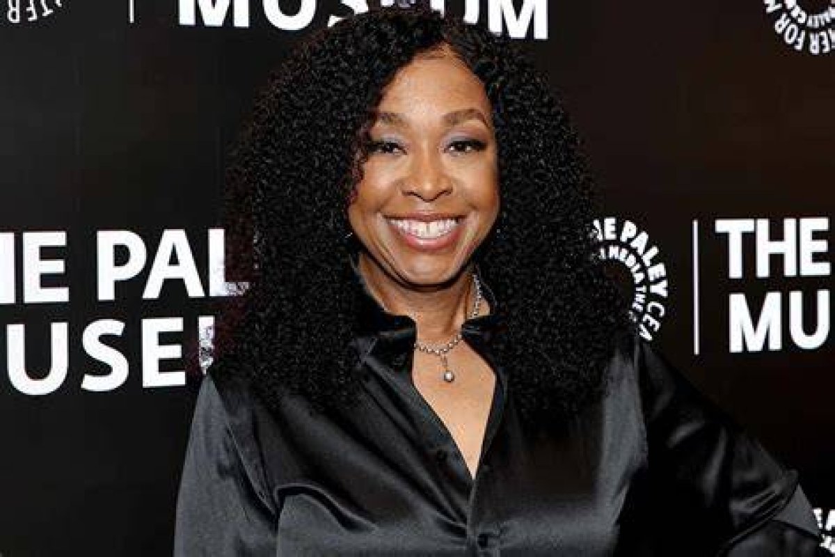 Exploring Shonda Rhimes' Relationship Dynamics: a Deep Dive