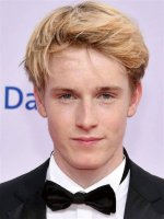 Exploring the Life of Louis Hofmann: Is He Married?