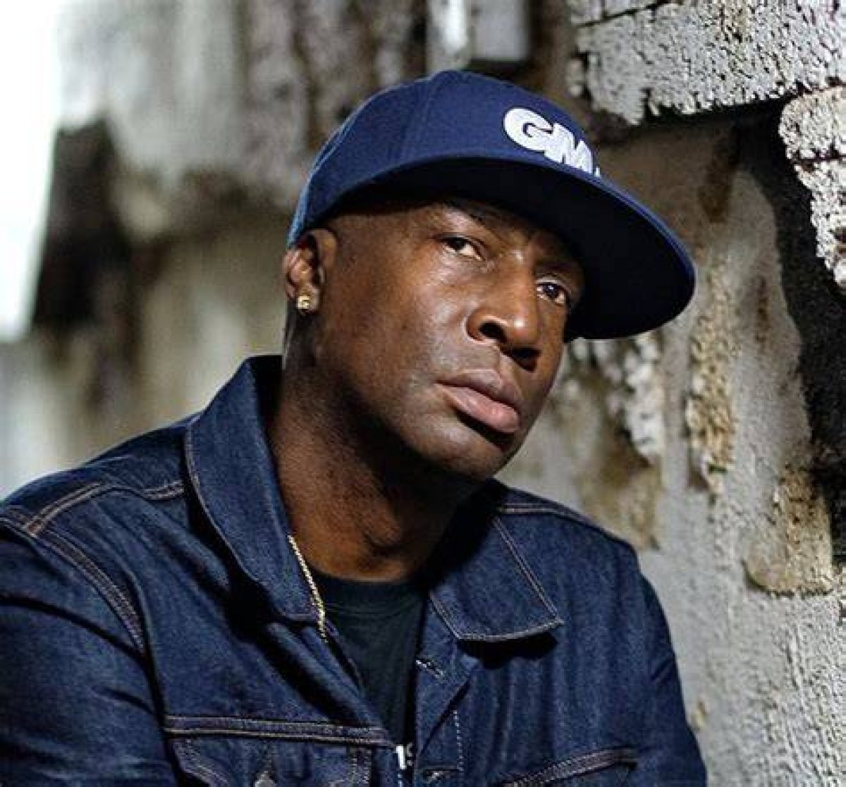 Grandmaster Flash: the Pioneer of Hip-Hop Djing