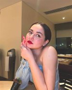 Hania Amir: the Rising Star of Pakistani Cinema