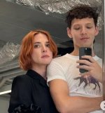 Hari Nef Boyfriend – Is She Dating Jacob Bixenman?