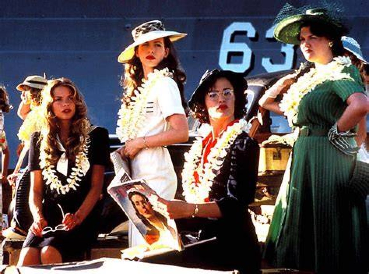 Jennifer Garner's Role in Pearl Harbor: a Cinematic Masterpiece
