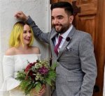 Jeremy Mckinnon – Biography, Married, Wife, Daughter, Height, Net Worth
