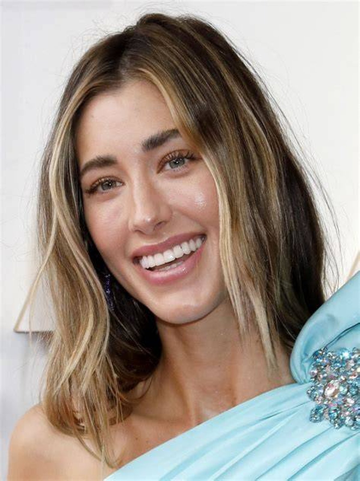 Jessica Serfaty: the Rise of a Social Media Sensation and Model