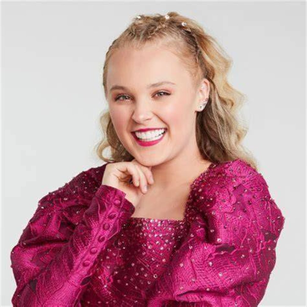 Jojo Siwa: the Multi-Talented Actress Who Captivated Hearts