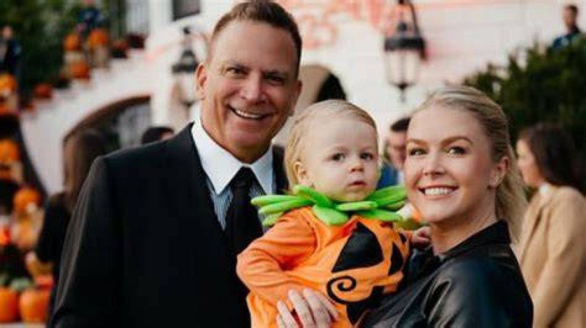 Karoline Leavitt's Husband: Who Is He? Unveiling the Mystery