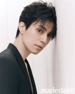 Lee Dong Wook: the Charismatic Star of South Korean Entertainment