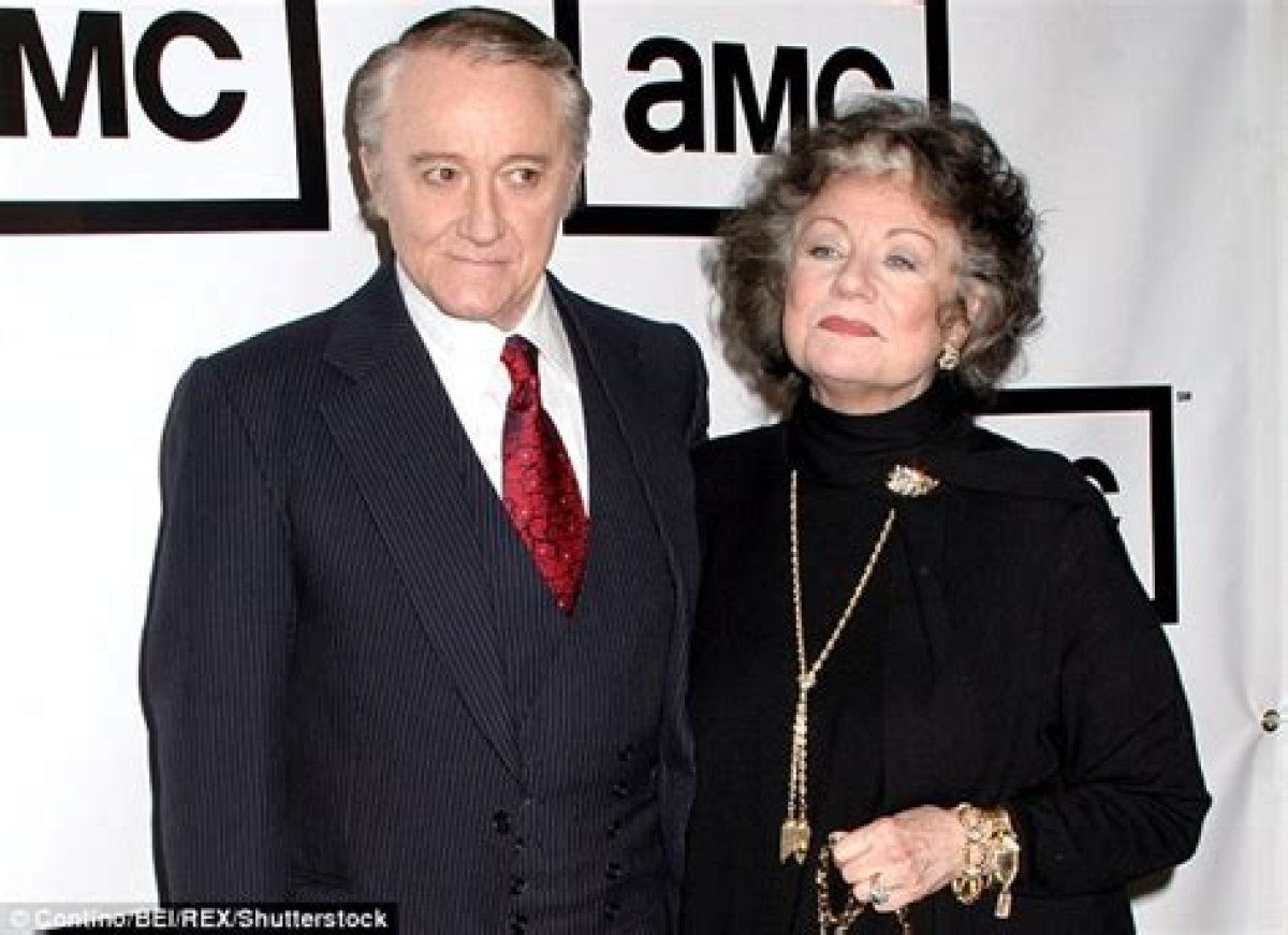 Robert Vaughn Death, Wife, Children, Family, Net Worth, Bio
