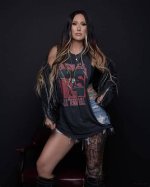 Shannon Gunz: the Rising Star in the World of Podcasting