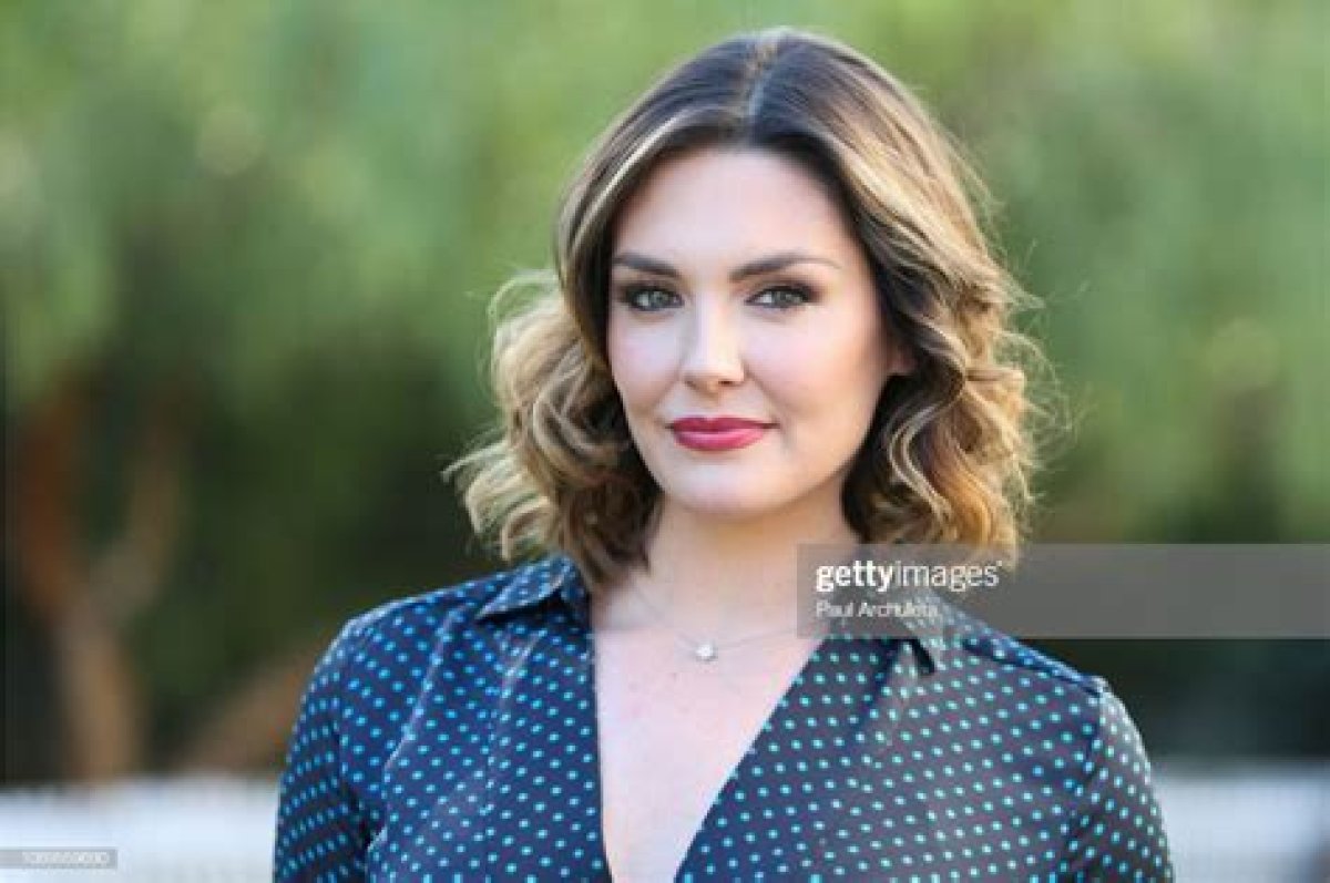 Taylor Cole - Bio, Career, Married, Age, Net Worth, Height, Facts |