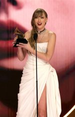 Taylor Swift: the Rise of a Pop Icon