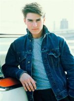 Tom Cruise in the 80S: the Rise of a Hollywood Icon