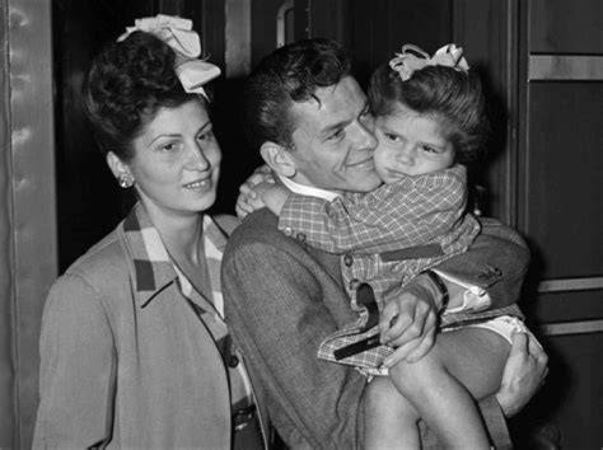 Unraveling the Legacy of Frank and Nancy Sinatra