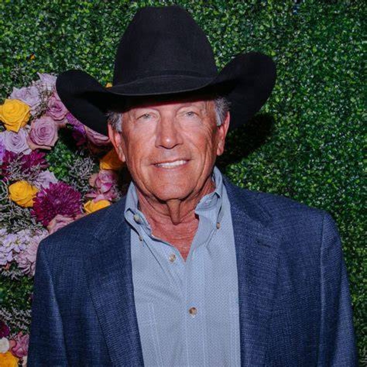 Unraveling the Life of George Strait's Wives: a Country Legend's Journey