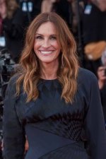 Unveiling the Extraordinary Journey of Julia Roberts' Son: Henry Daniel Moder